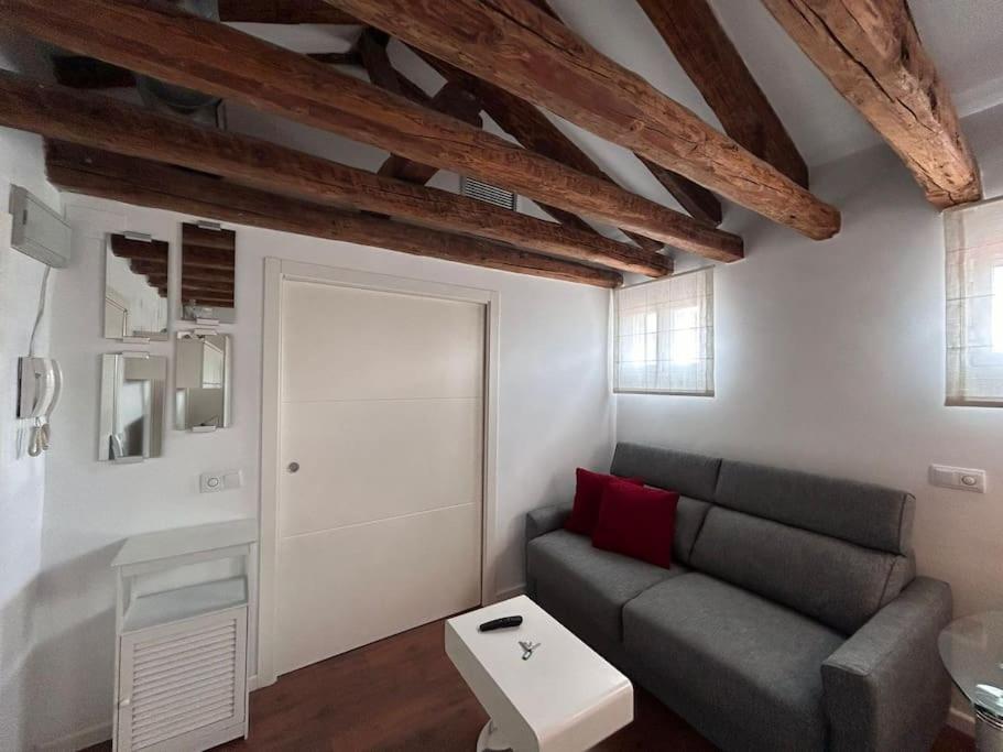 Emblematic Flat In Madrid Central - Arenal Exterior foto